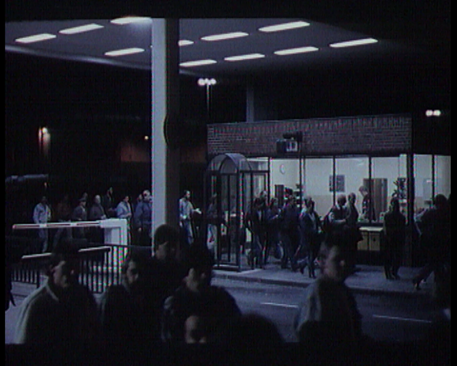 shot 10 from movie Arbeiter verlassen die Fabrik by Harun Farocki